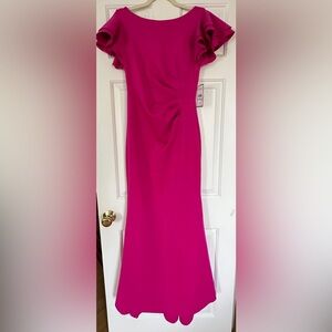 Jessica Howard Women’s Magenta pink maxi dress